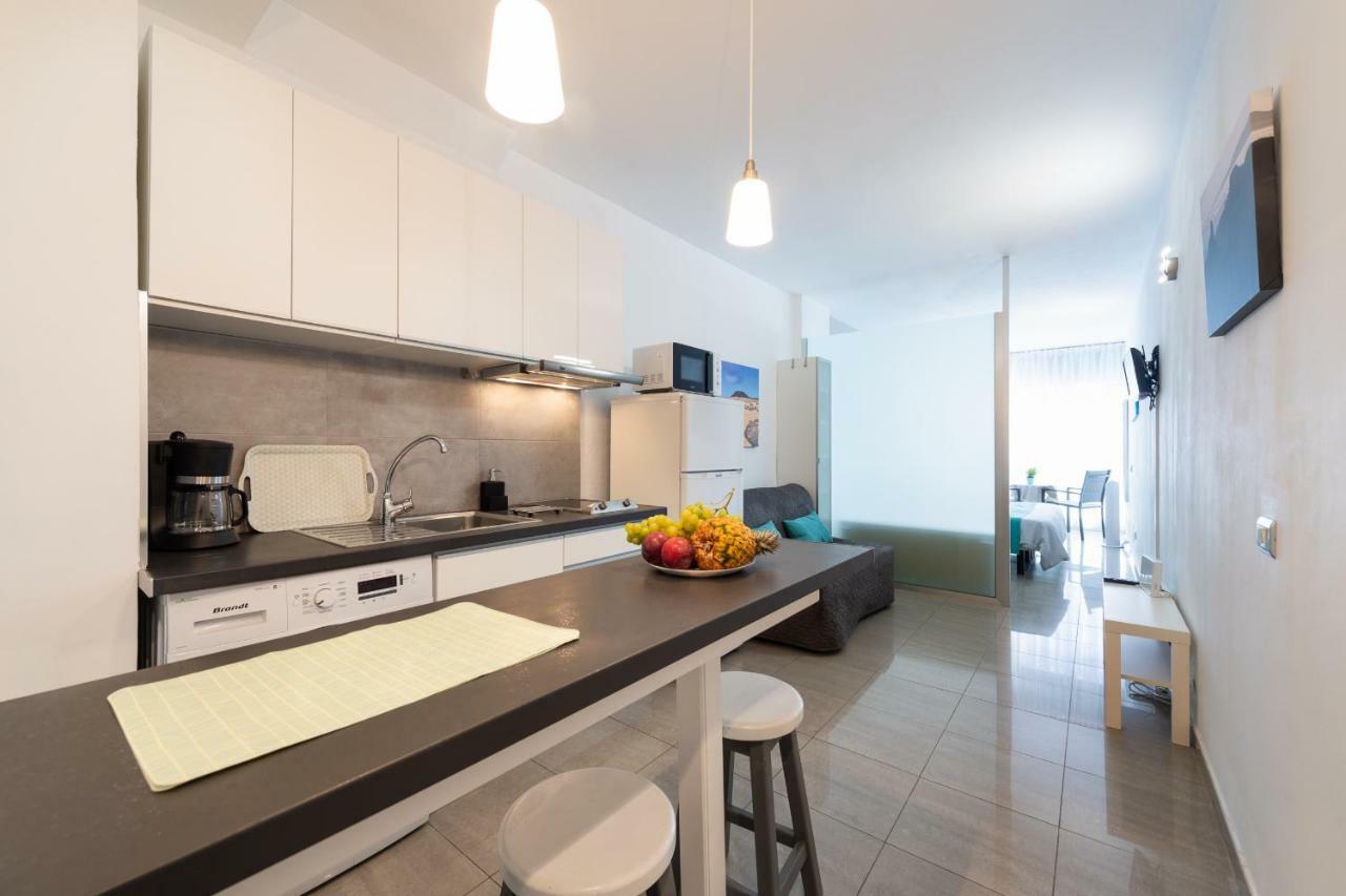 1St Line Studio Las Canteras Beach - Wifi Διαμέρισμα Λας Πάλμας ντε Γκραν Κανάρια Εξωτερικό φωτογραφία